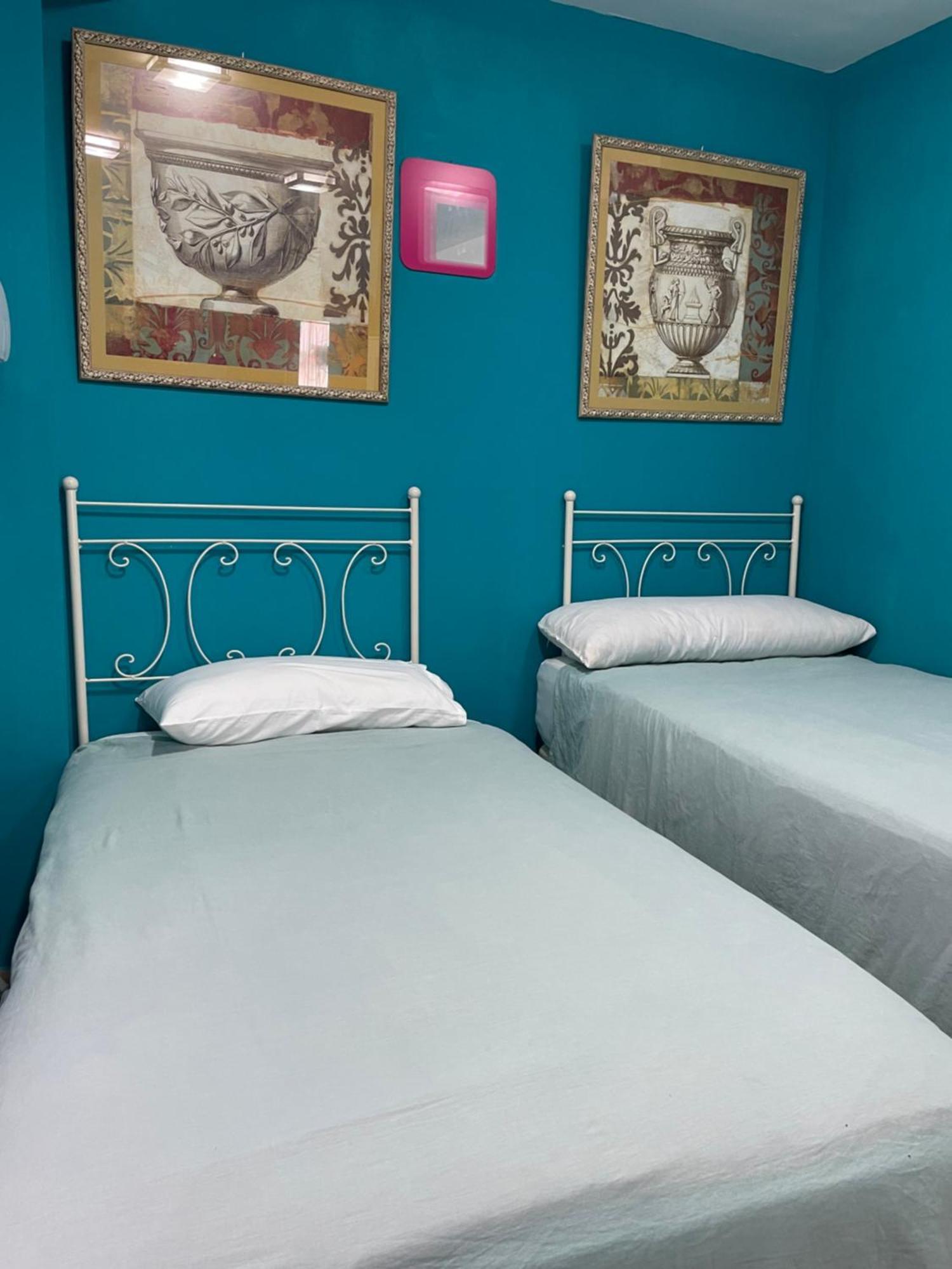 Apartamento DUPLEX SAGASTA Sevilla Bagian luar foto